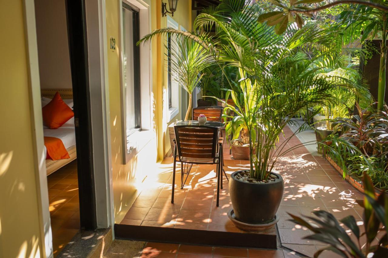 Ravady D'Angkor Hotel Sziemreap Kültér fotó